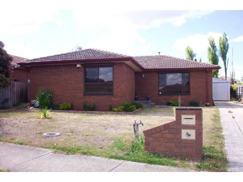 65 Freeman Crescent, Mill Park VIC 3082