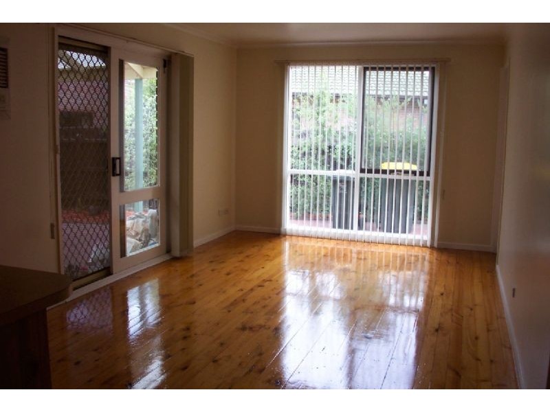 1 Redcraze Rise, Mill Park VIC 3082