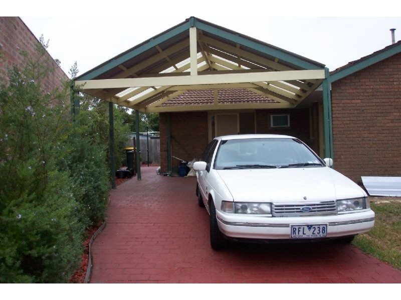 1 Redcraze Rise, Mill Park VIC 3082
