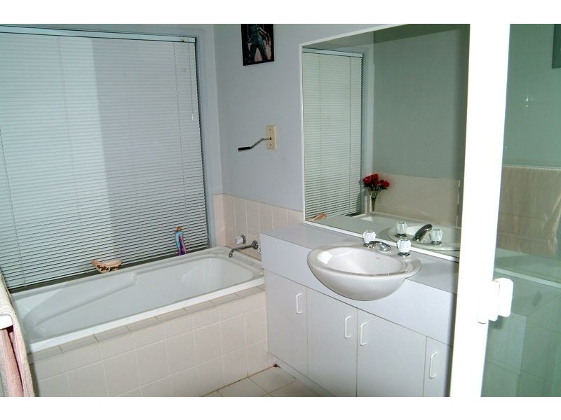 4 The Fred Hollows Way, Mill Park VIC 3082