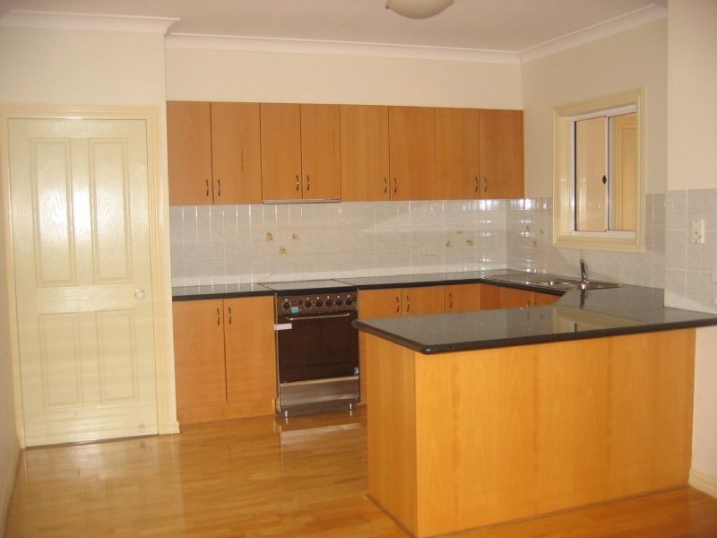 4/3 Young Street, Moonee Ponds VIC 3039