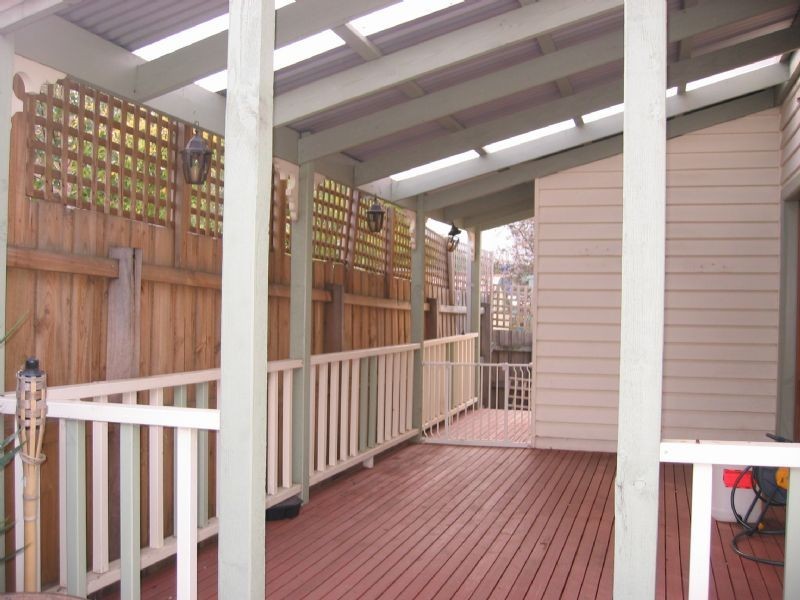 293 Pascoe Vale Rd, Essendon VIC 3040