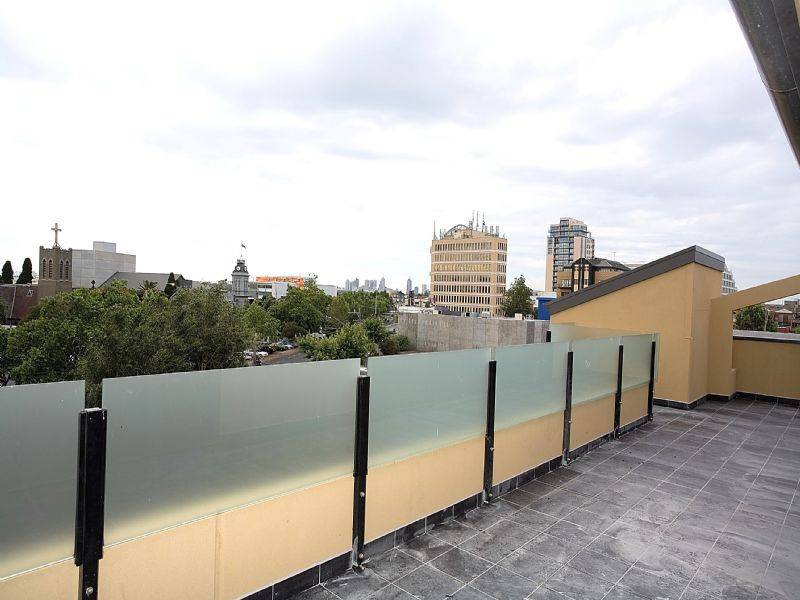 8/689 Mt Alexander Road, Moonee Ponds VIC 3039