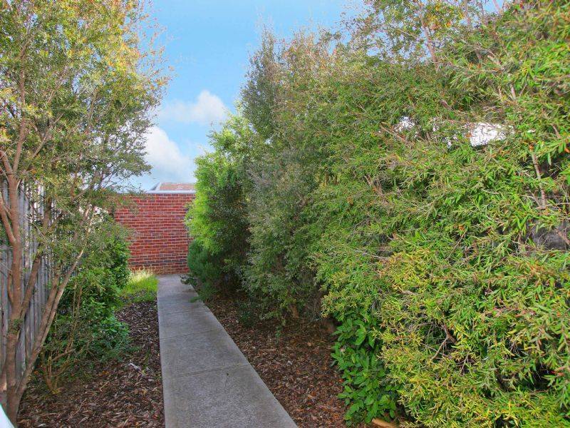 12/51 Holmes Road, Moonee Ponds VIC 3039