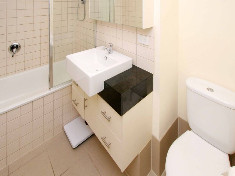 703/341 Ascot Vale Road, Moonee Ponds VIC 3039