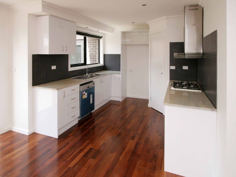 1/122 Ogilvie Street, Essendon VIC 3040