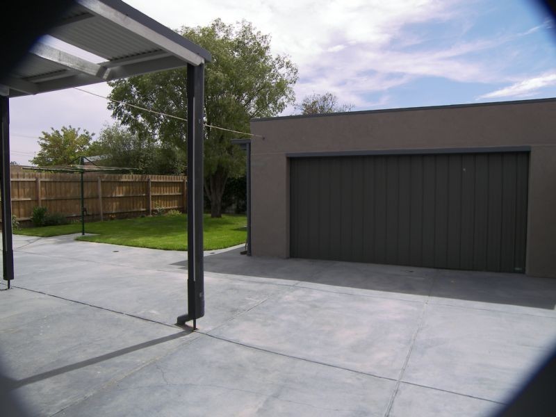 124 Vincent Street, Oak Park VIC 3046