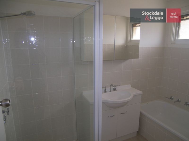 2/4-6 Leila Street, Essendon VIC 3040