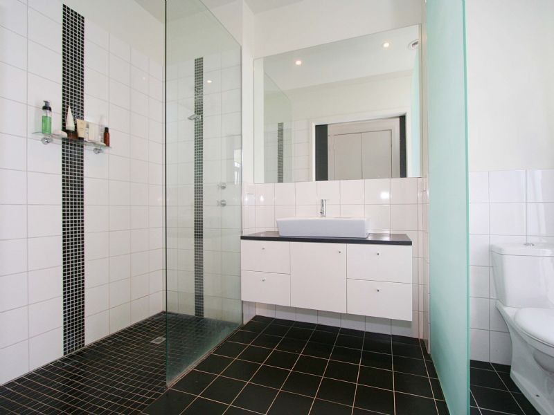 1/15 -21 Stawell Street, North Melbourne VIC 3051