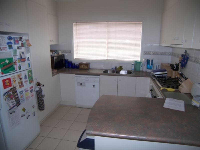 15 Wattletree Drive, Taylors Hill VIC 3037