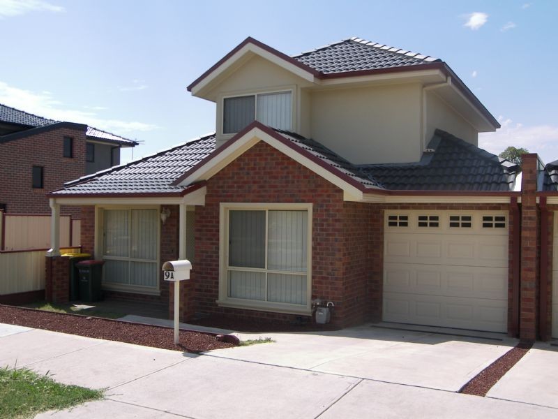 9A Donald Avenue, Essendon VIC 3040