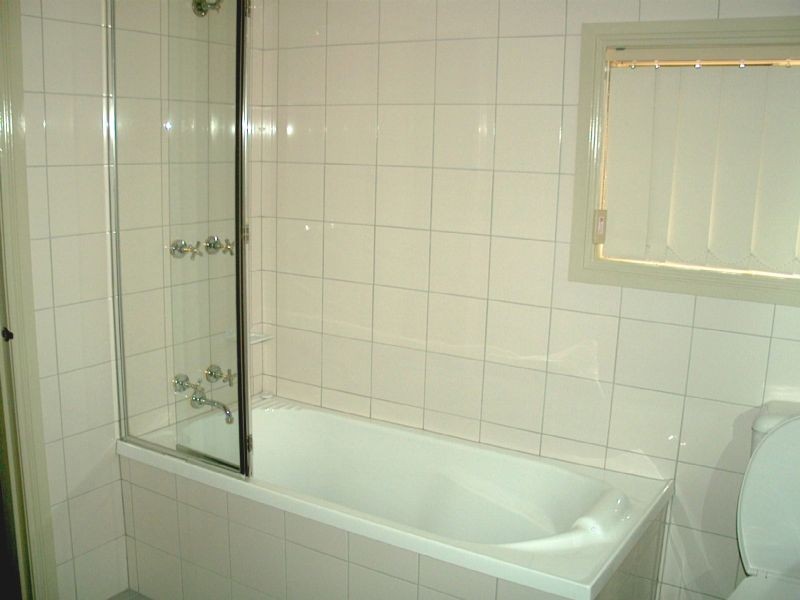 9A Donald Avenue, Essendon VIC 3040