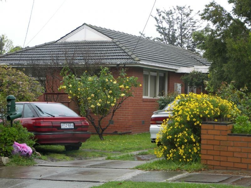 17 Valdoone Court, Oak Park VIC 3046