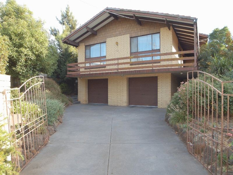 56 Jackman Crescent , Keilor VIC 3036