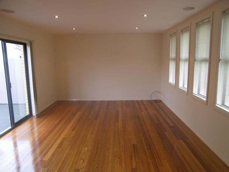 2/48 Murray Street, Brunswick West VIC 3055