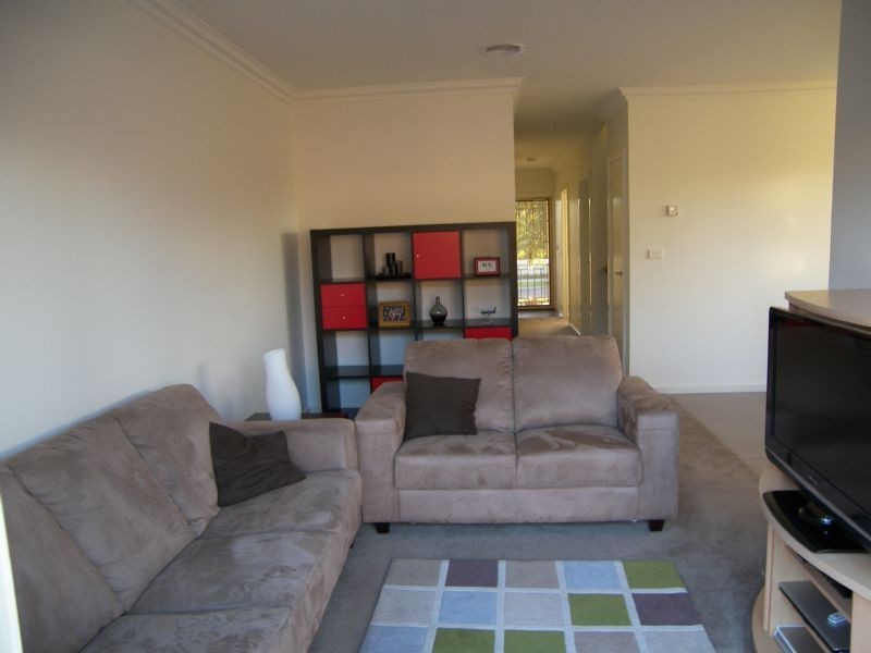 4/52 Waratah Avenue, Tullamarine VIC 3043