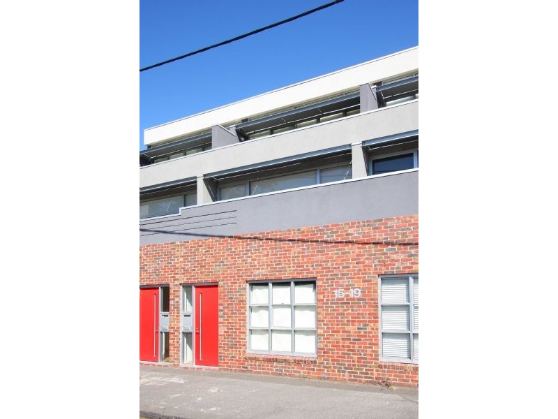 2/15 – 21 Stawell Street, North Melbourne VIC 3051
