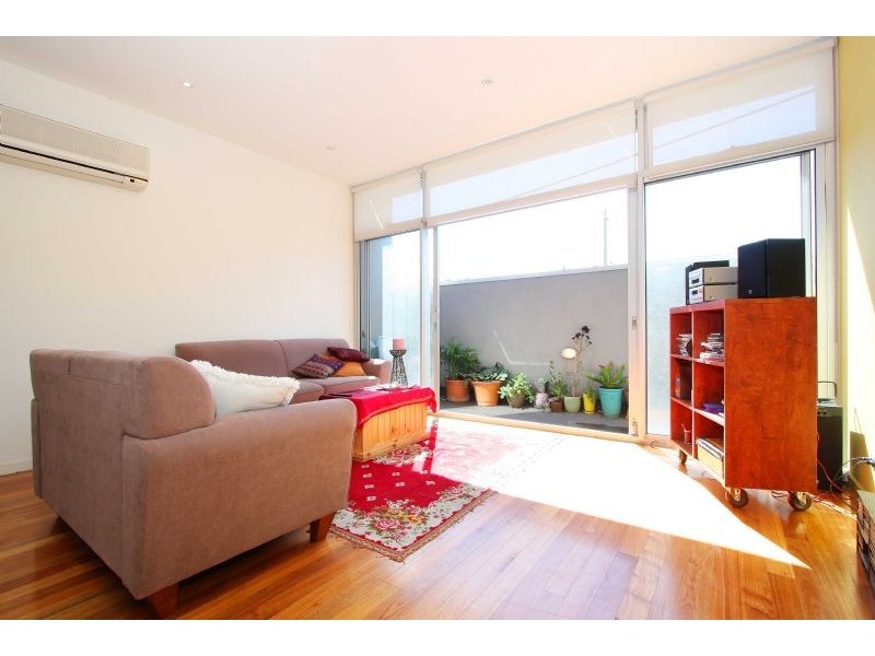 2/15 – 21 Stawell Street, North Melbourne VIC 3051