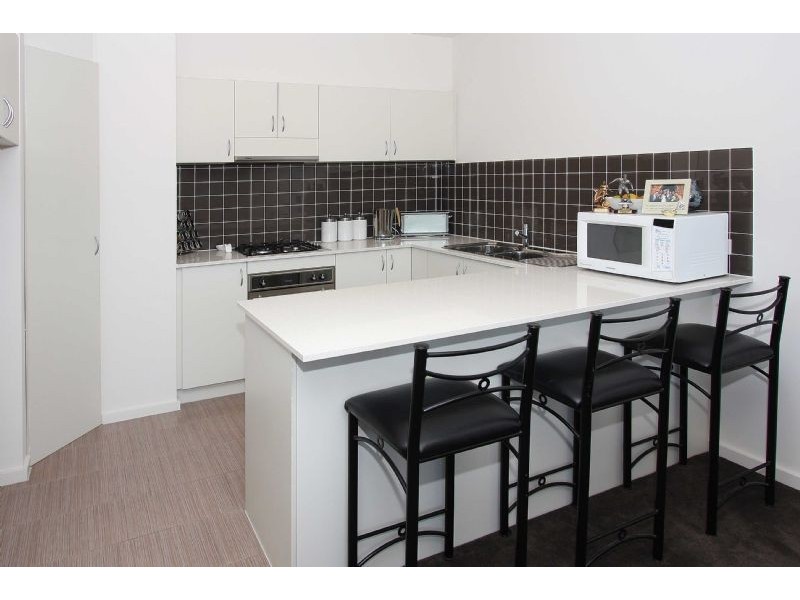 206/964 Mount Alexander, Essendon VIC 3040