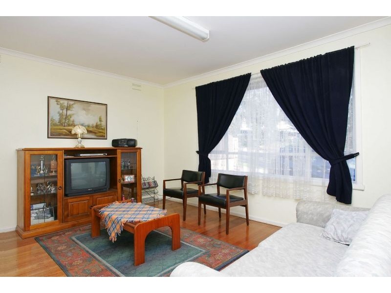 2/52 Rosehill Road, Niddrie VIC 3042