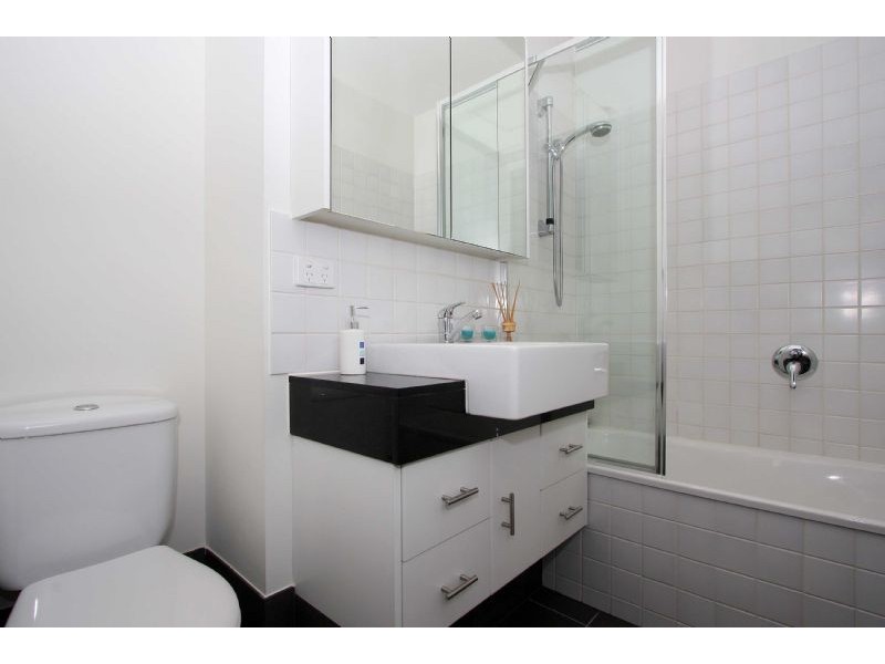 803/341 Ascot Vale Road, Moonee Ponds VIC 3039