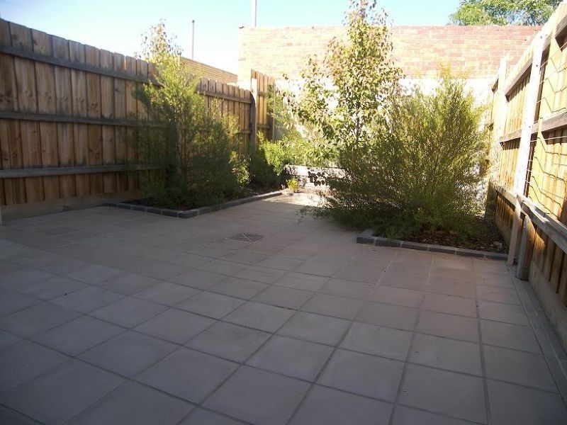 13/1 Ardmillan Road, Moonee Ponds VIC 3039