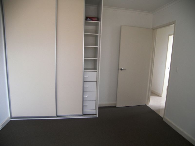 2/79 Tennyson Street, Essendon VIC 3040