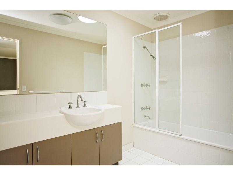 20/77 Coghlan Street, Niddrie VIC 3042