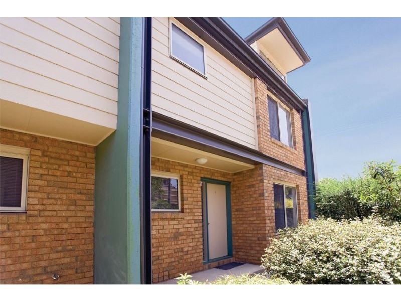 18/77 Coghlan Street, Niddrie VIC 3042