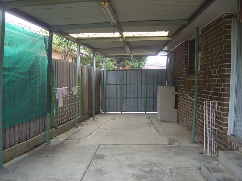 3 Sherbourne Road, Gladstone Park VIC 3043