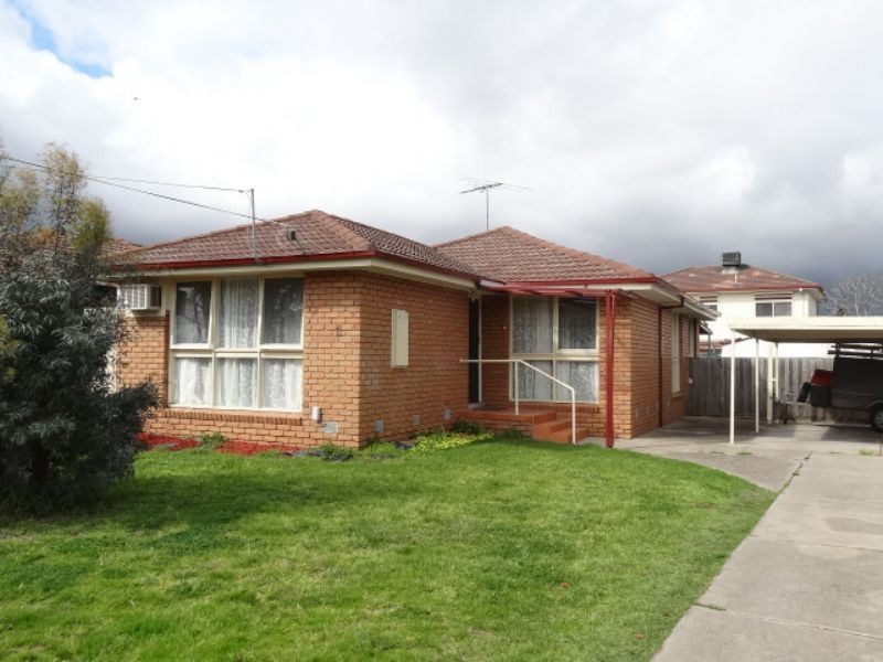 11 Finningley Drive, Tullamarine VIC 3043