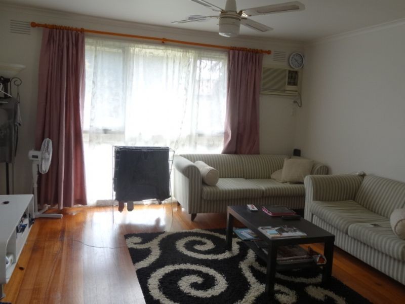 11 Finningley Drive, Tullamarine VIC 3043