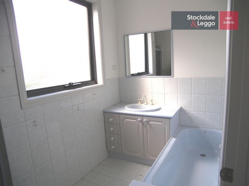 3/40 Orleans Road, Avondale Heights VIC 3034