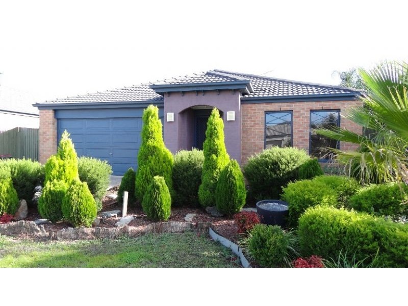 63 Rutherglen Crescent, Gowanbrae VIC 3043