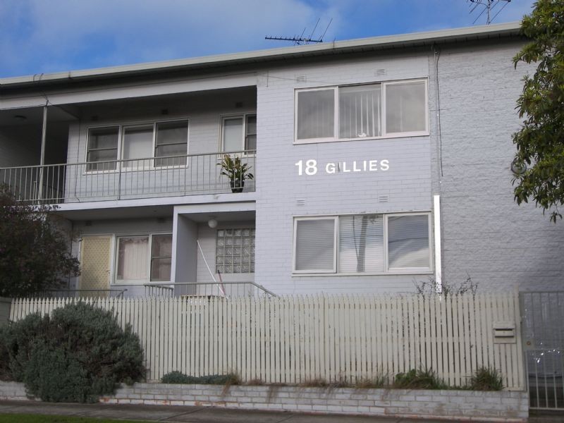 2/18 Gillies Street, Essendon North VIC 3041