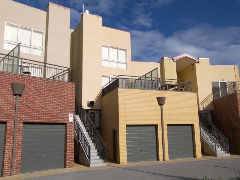 23 Cavalry Circuit, Maribyrnong VIC 3032