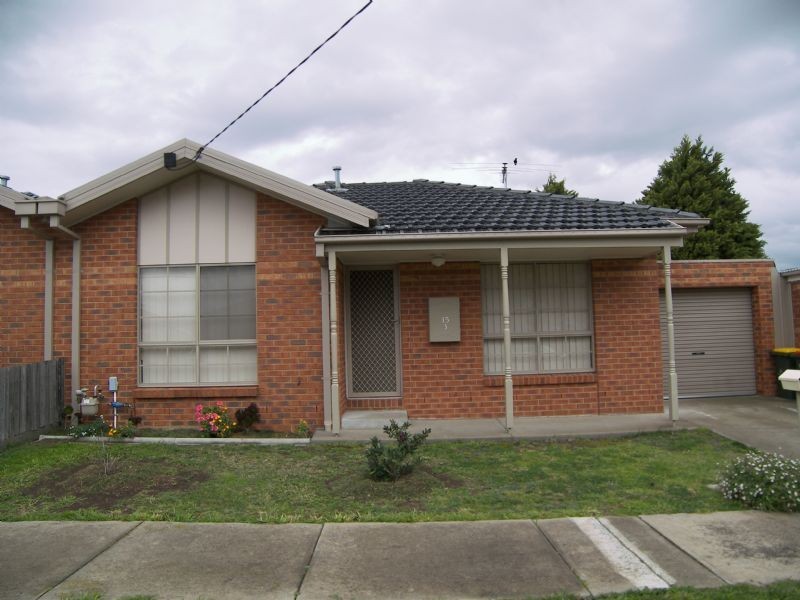 3/15 Elm Street, Airport West VIC 3042