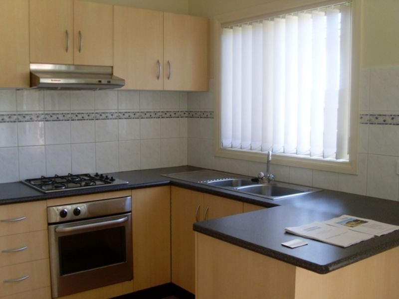 3/15 Elm Street, Airport West VIC 3042