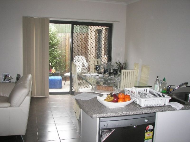 1/10 Broadmeadows Road, Tullamarine VIC 3043