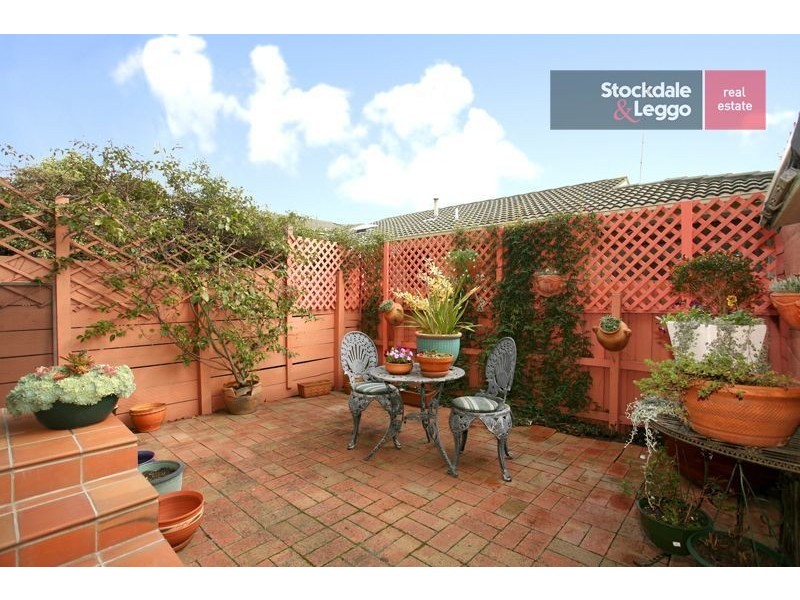 8/57 Buckley Street, Essendon VIC 3040