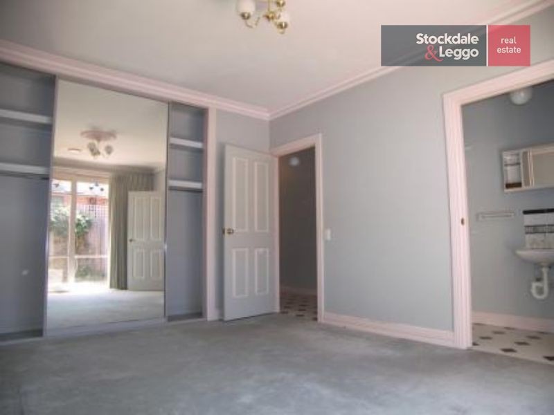 28 McPhail Street, Essendon VIC 3040