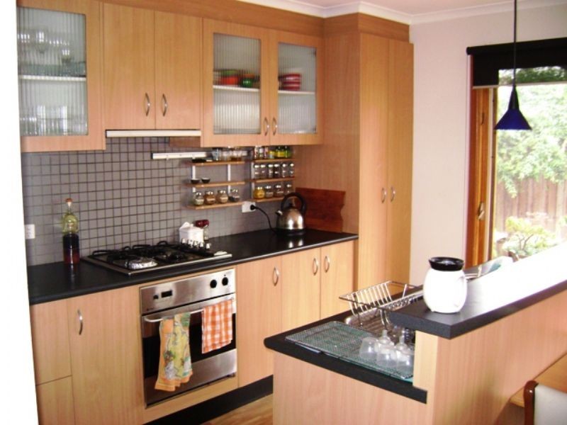 10 Muntz Avenue, Glenroy VIC 3046