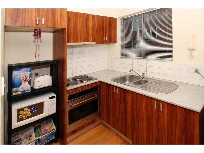 9/556 Moreland Road, Brunswick West VIC 3055