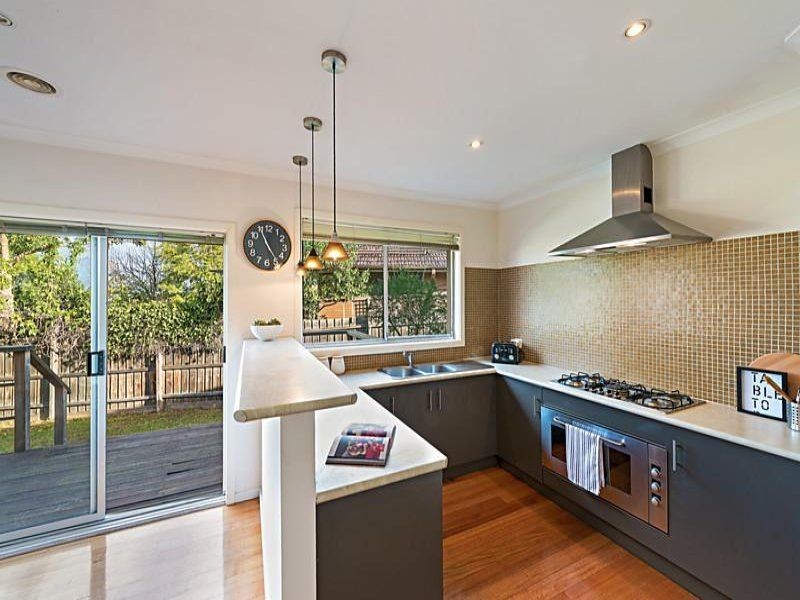 29 Rosehill Road, Essendon West VIC 3040