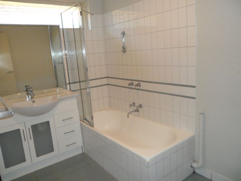 5/10 McColl Court, Brunswick West VIC 3055