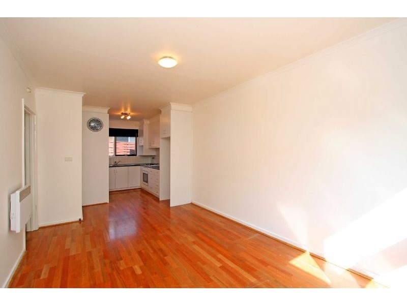 9/512 Moreland Road, Brunswick West VIC 3055
