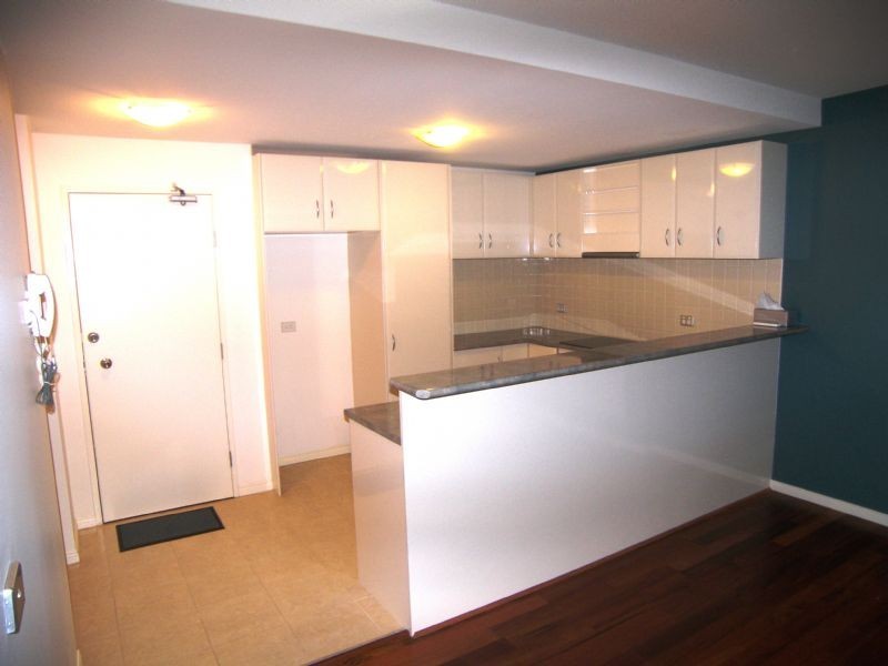 304/77 Village Way, Maribyrnong VIC 3032