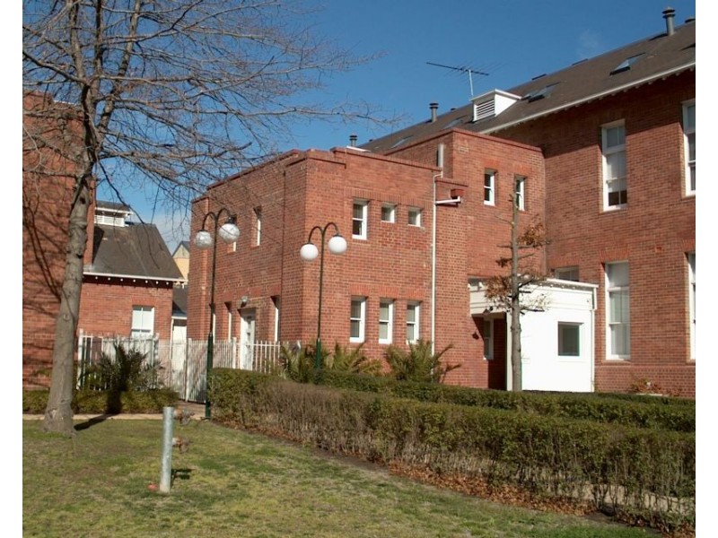 34 Gatehouse Place, Maribyrnong VIC 3032