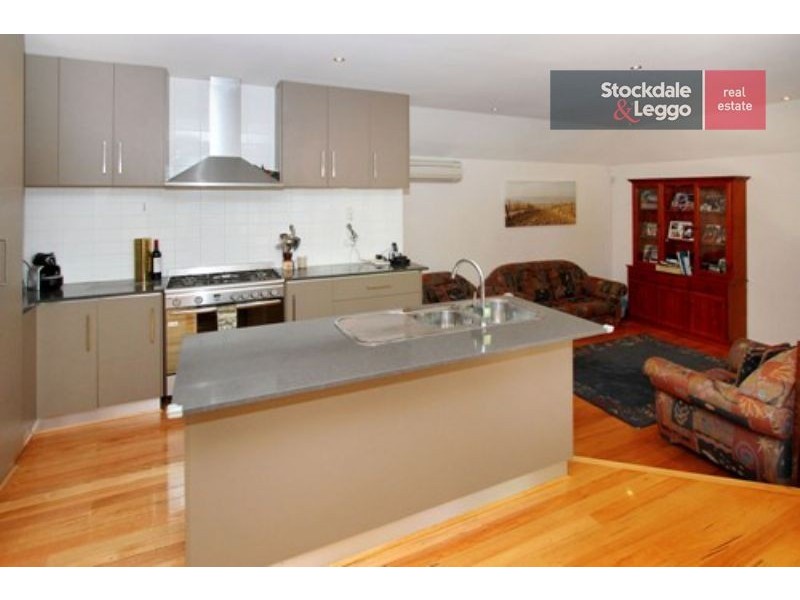 1C Ogilvie Street, Essendon VIC 3040