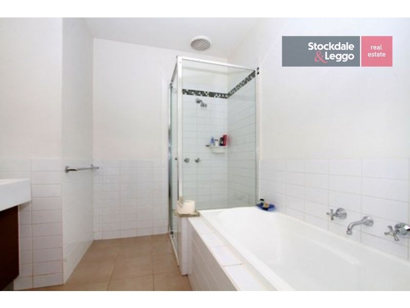 1C Ogilvie Street, Essendon VIC 3040